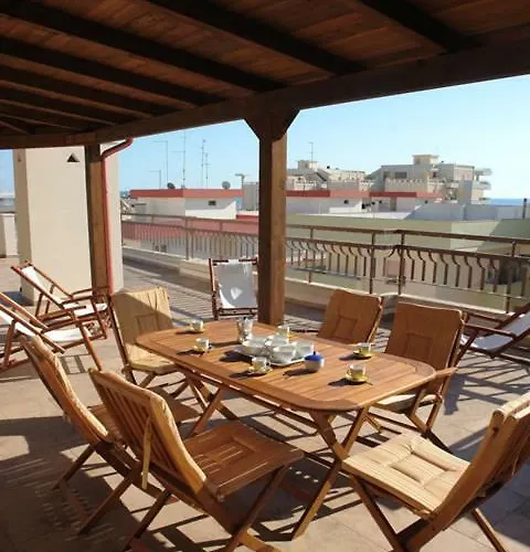 Attico Panoramico בית נופש גאליפולי